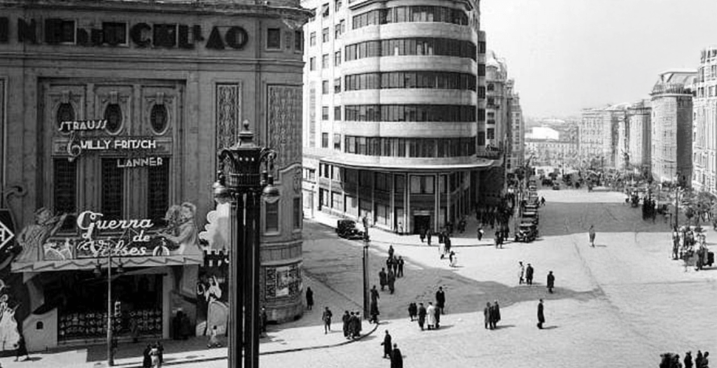 Centenario Cines Callao